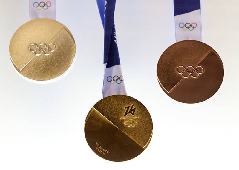 МОК показав медалі Олімпіади 2026