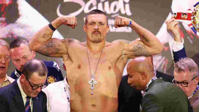 WBO вимагає обов’язкового бою Усика з Паркером