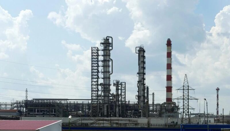 Україна за 2 дні пошкодила 12% російських нафтопереробних потужностей