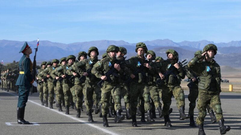 Росіяни можуть перекинути виведені з Нагірного Карабаху війська в Україну