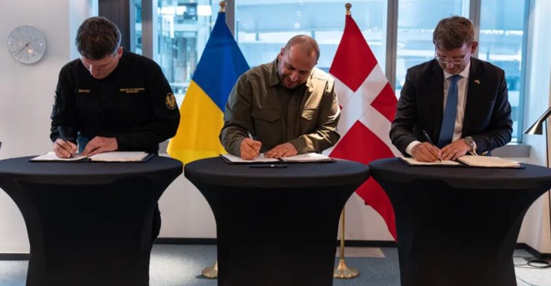 Данія підписала з Україною Меморандум про інвестиції у виробництво озброєння