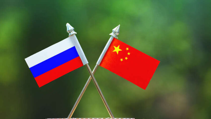 Китай вимагає від США припинення санкцій проти Росії
