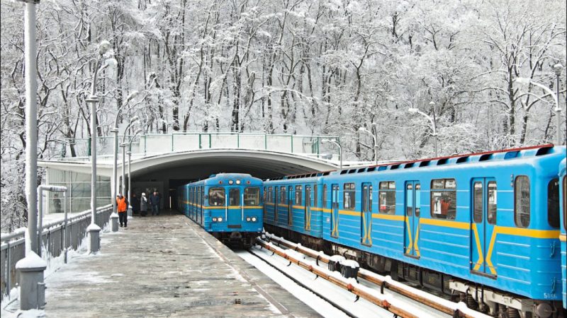 КМВА пояснила, чому не відкривають наземні станції