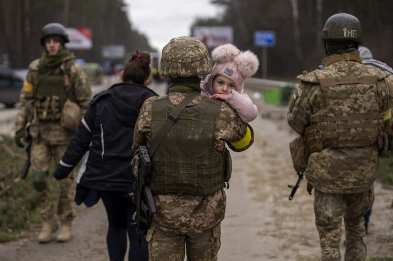 Військові адміністрації Дніпропетровської та Запорізької областей готують списки населених пунктів для евакуації