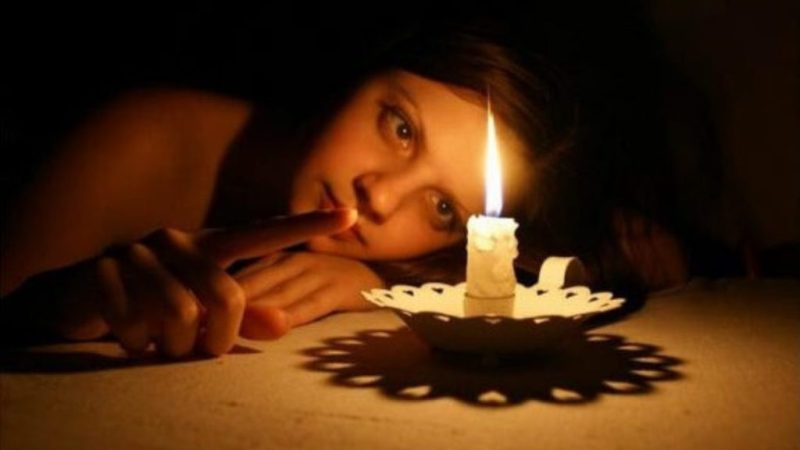 Екстрені відключення світла в Києві та області через російські атаки на енергосистему