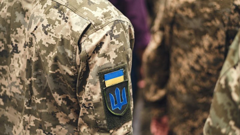 У Черкасах чоловіки побили військових ТЦК