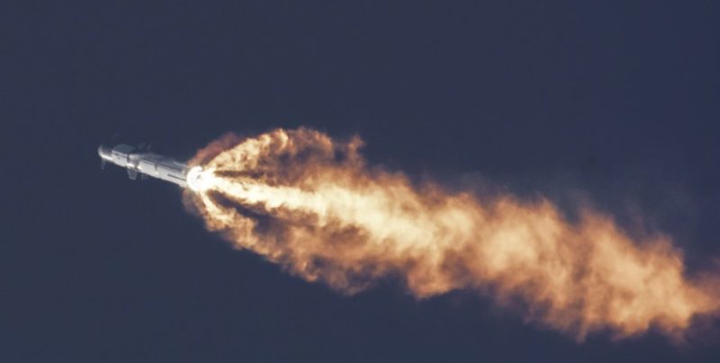 Ілон Маск прискорює випробування Starship попри шість невдач
