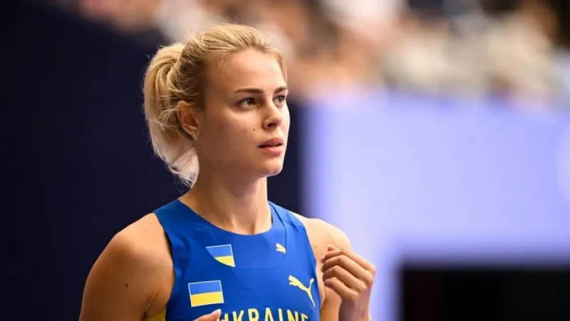 Левченко взяла срібло у стрибках у висоту