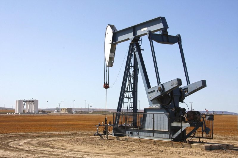 США відмовились підтримати зниження цін на нафту з РФ
