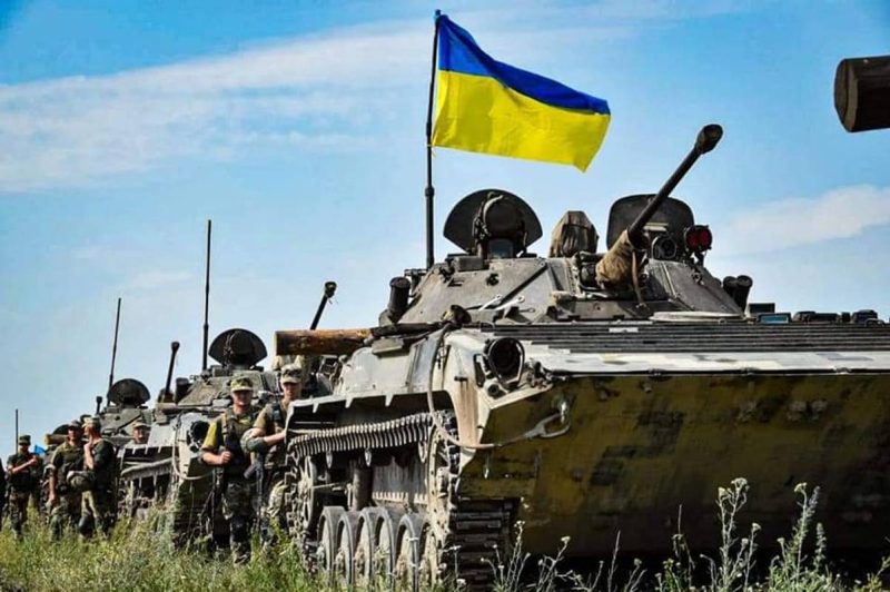 Ворог атакує по всьому фронту