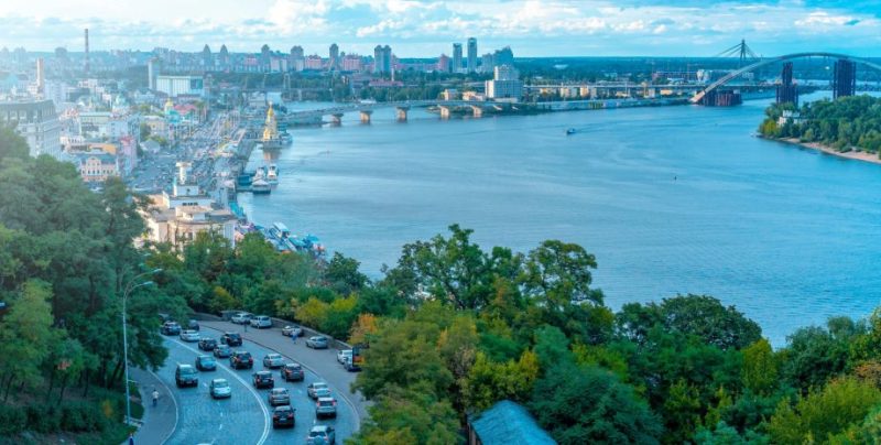 Літнє тепло повертається в Україну, прогноз погоди на 5-6 серпня