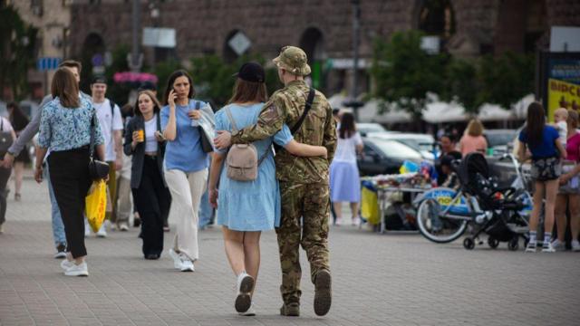 В Україні лише 62% молоді відчувають емоційну близькість у родині