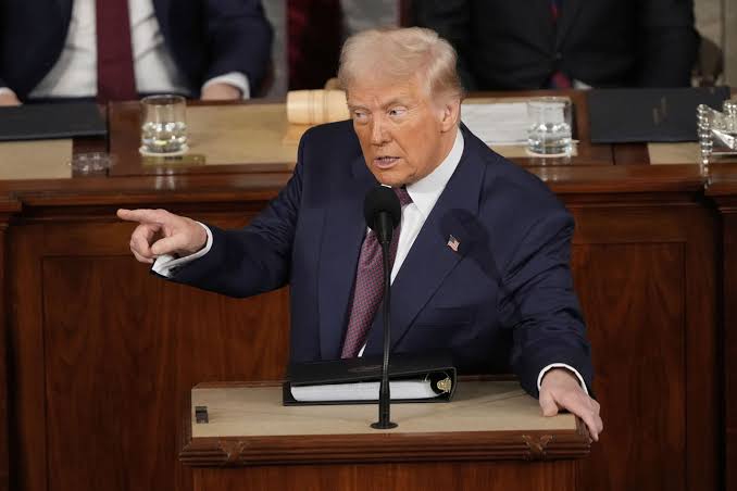 Трамп відмовився від військового удару по Ірану на користь нових переговорів